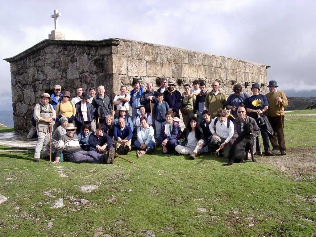 Pelo Vale do Rio Trovela a S. Lourenço da Armada