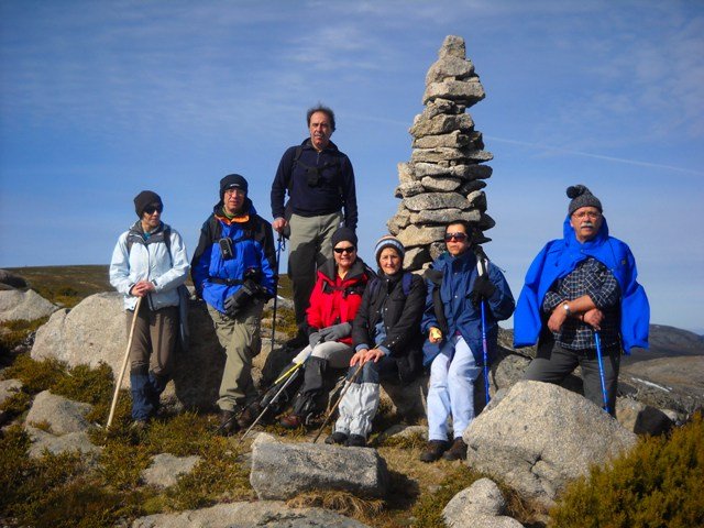 À Pedrada pelos Poulos do Maranho