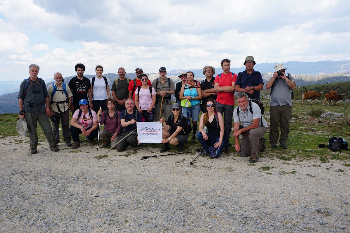 Por trilhos da Serra Amarela