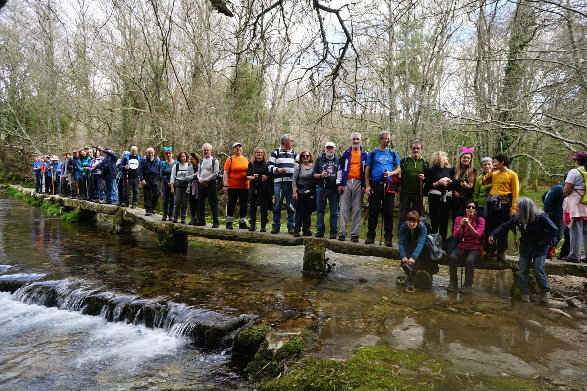 Pelas margens do rio Âncora