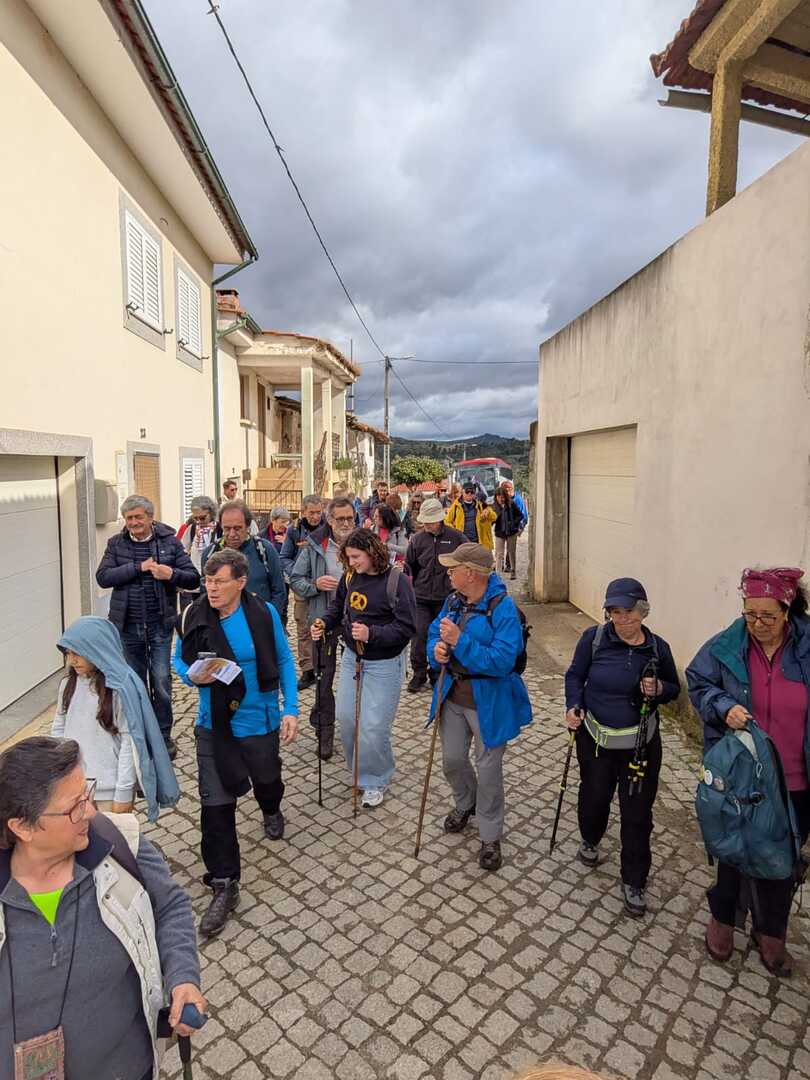 Trilho de Vilarinho das Azenhas até Ribeirinha